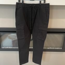PacSun Men’s Cargo Joggers - Large
