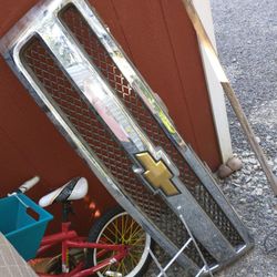 Chevy Front Grill.  07-13 Chevy 1500