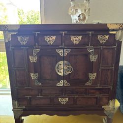 Chinese Chest 