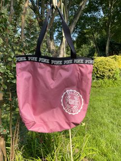 Unused Victoria’s Secret PINK Bag Weekender Tote Bag Begonia Full Zip