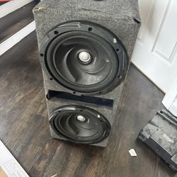 12 inch subs with portet box and 1500 watt amp