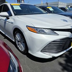 2018 Toyota Camry Hybrid
