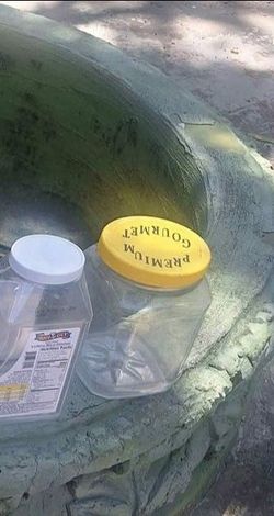 Plastic containers