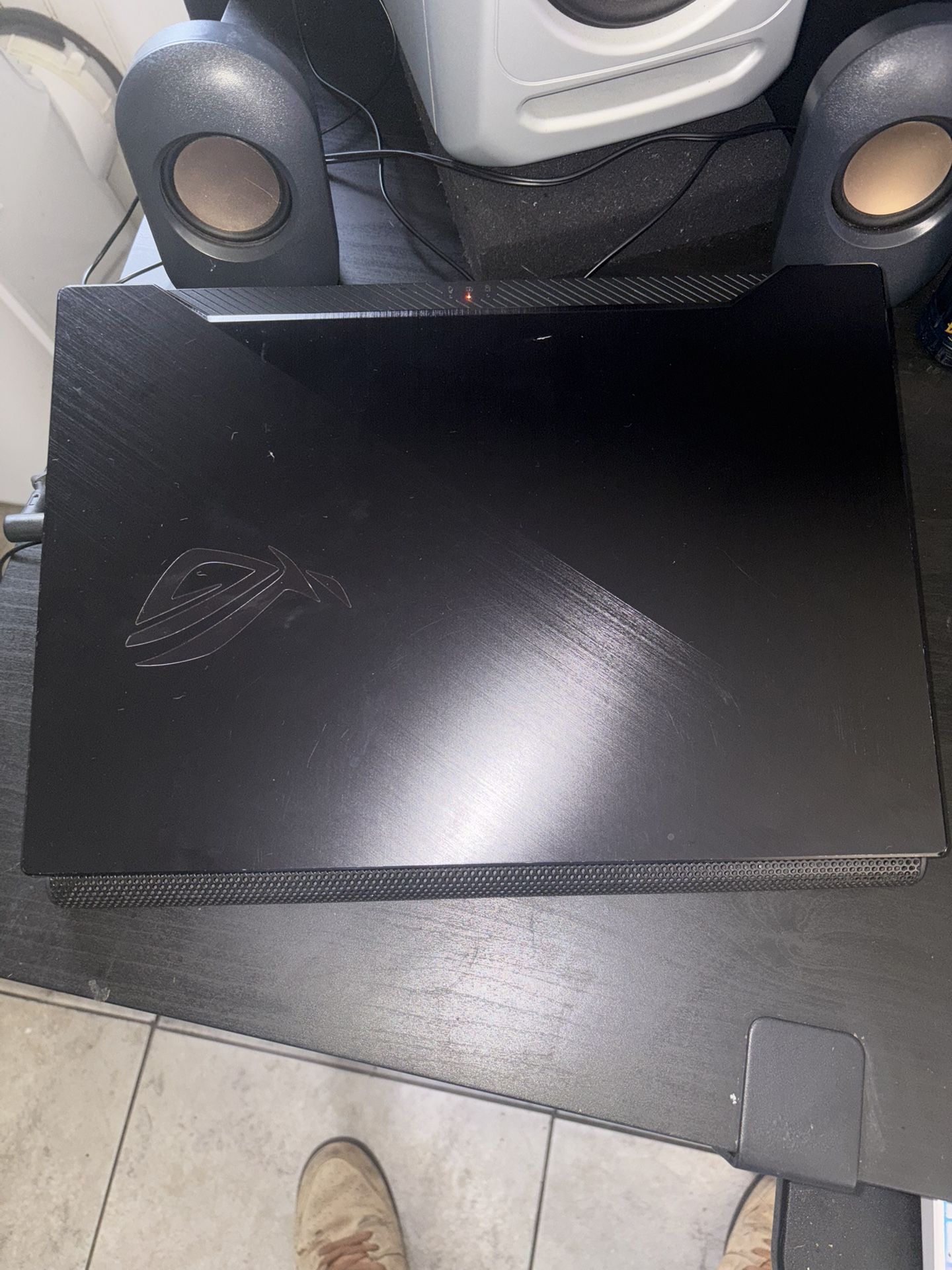 Asus ROG Zephyrus G15 15.6" Gaming Laptop AMD Ryzen 7 4800hs