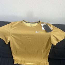 NEW Nike Running Shirt
