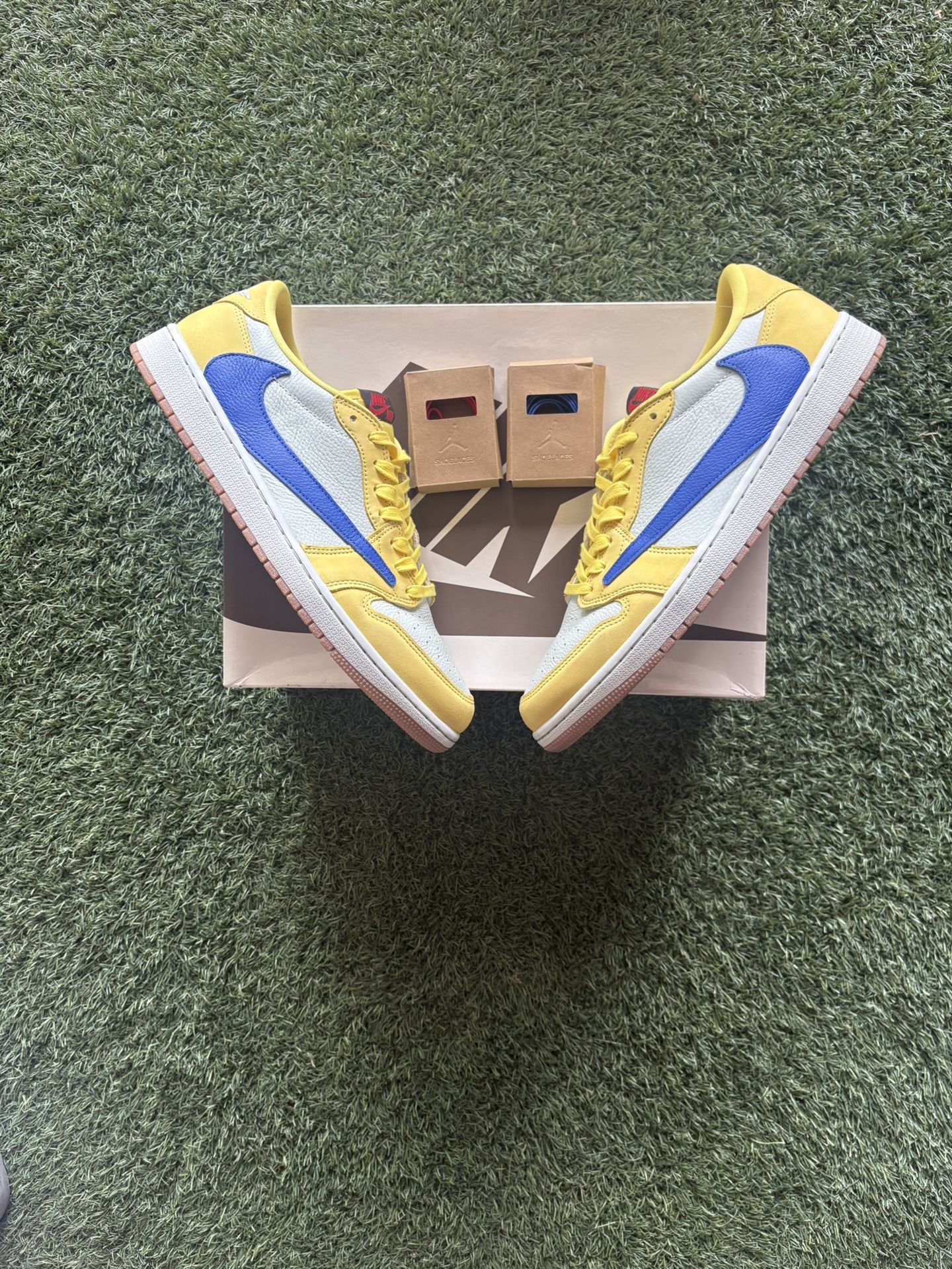 Travis Scott Jordan 1 “Canary”