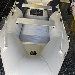 Hydro Force Marine Inflatable 5 Peson Boat