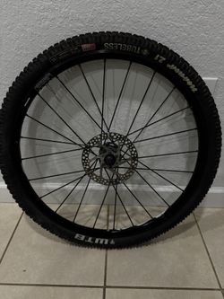 Tire Bicycle . Tubuless 26X2.1 . Used In Good Condition 