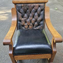 Antique Rocking Chair - Moving Make An Offer