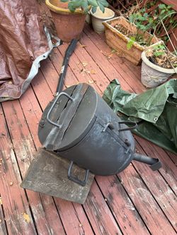 Small bbq pit for trailer hitch