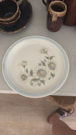 Serving platters