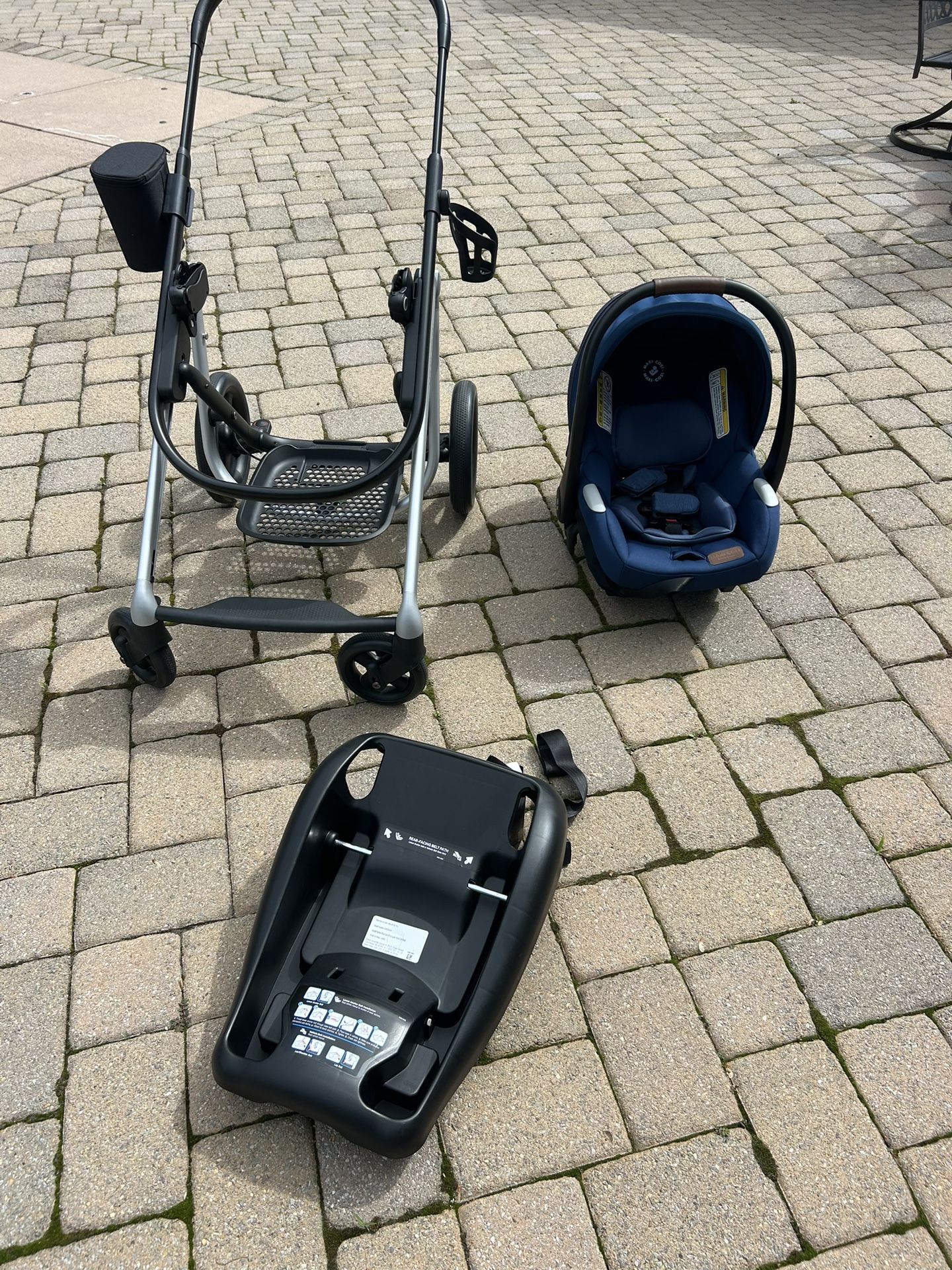 Maxi Cosi Travel System