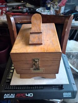 Vintage shoe shine box 