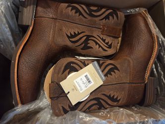 ARIAT  Cowboy style steal toe boots men's 8.5