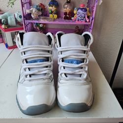 Jordan 11 Legend Blue 5y