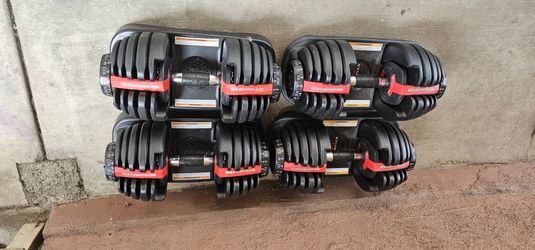 BOWFLEX DUMBELLS ADJUSTABLE 52.5 EXCELLENT CONDITION