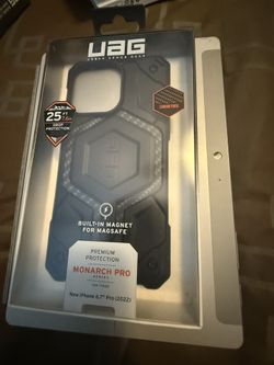 UAG MONARCH PRO CARBON FIBER MAGSAFE FOR  IPHONE 13/14/15 PRO MAX 