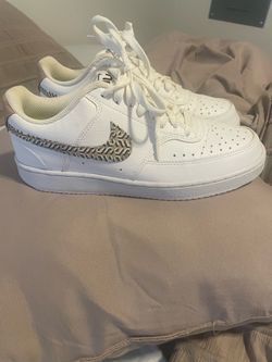 Nikes size 7 women