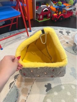 Parrot cozy bird home