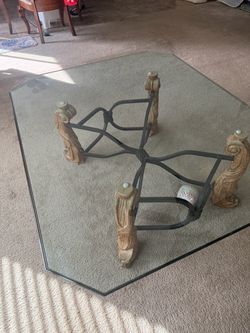 Coffee table and side table