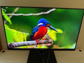Samsung 27” QHD monitor
