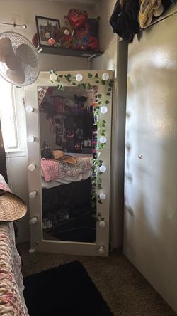 Full body vanity