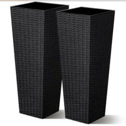32 in. Black Plastic Tall Square Planter (Set of 2)