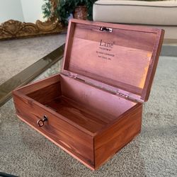 Cedar Box 