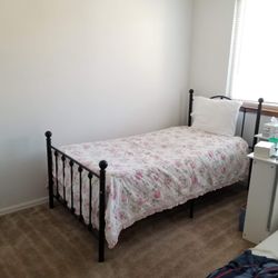 Vintage Style Black Metal Twin Bed Frame/Headboard/Footboard 