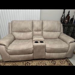 Recliner Loveseat with console Beige