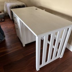 White Desk 