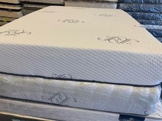 MATTRESS AND FURNITURE GREAT QUALITY 