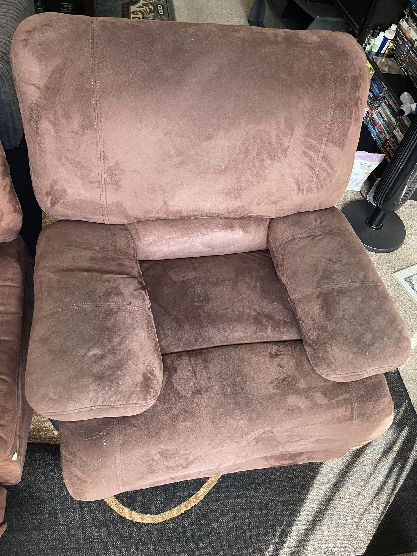 Single Reclinable Couch