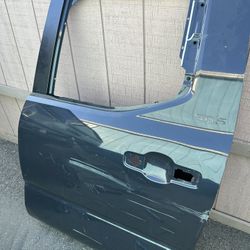 Tacoma 2024 2025 2026 Used Door