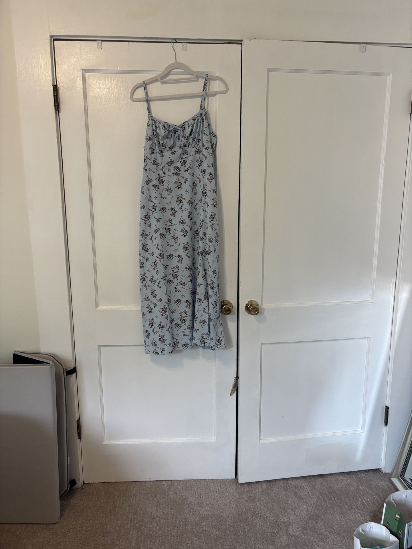 Milkmaid sundress blue floral