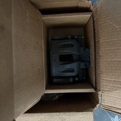 2016 Dodge charger OEM Calipers (Single Piston) 