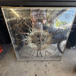 Old Wall Clock 