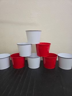 plastic pots