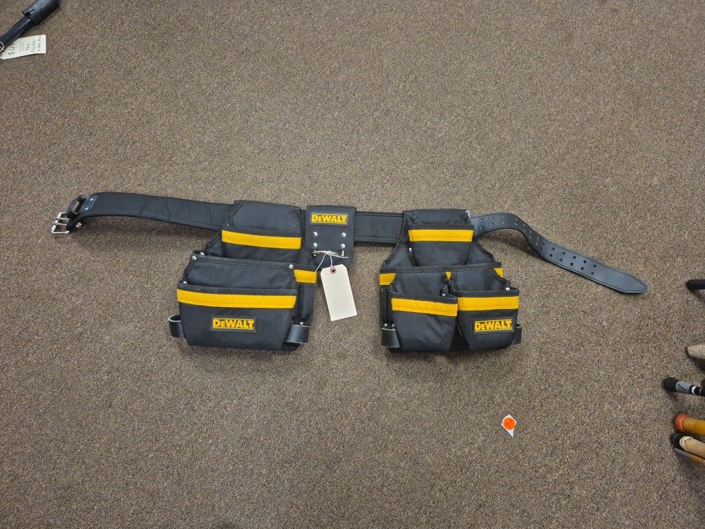 Dewalt Two Pouch Tool Belt