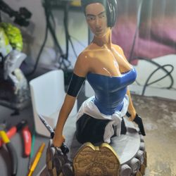 Bust Statue Of Jill Valentine Resident Evil 3