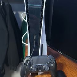 Ps5 And Remote 