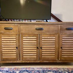 Wood Dresser