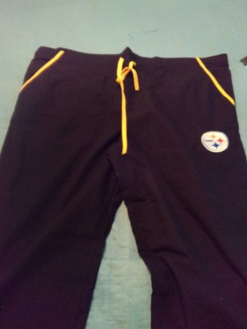 Steeler Scrubs. Size Xlg. 🆕