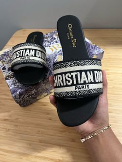 (6.5/7) Christian Dior Sandals