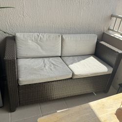 2- Seat Wicker Patio Sofa 