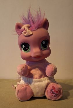 My Little Pony Play-N-Carry Talking Sky Wishes 2006-Talks & Moves! Works Like-New