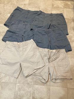 Men’s Cargo Shorts blue/grey and Beige seven pairs size 38