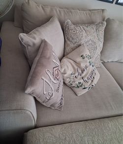 Set of 4 Decorative Throw Pillows