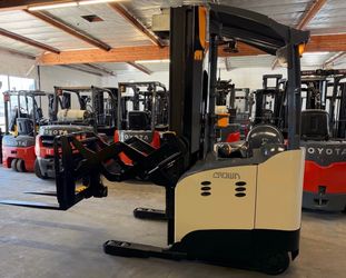 2020 Crown Double Reach Truck Forklift