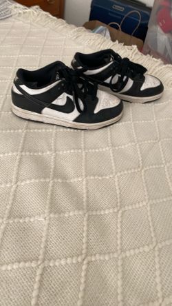 Black And White Nike Size 1